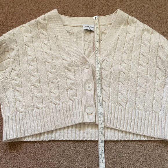 Sunday Best by Aritzia Cooper Cable Knit Cropped Cardigan Cream Women's XS - Picture 6 of 12